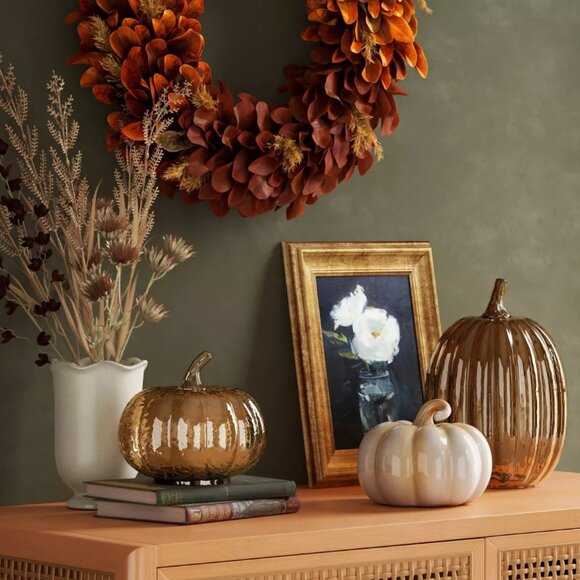 TARGET THRESHOLD MEDIUM GLASS PUMPKIN FIGURINE AMBER 1CT - Picture 3 of 5